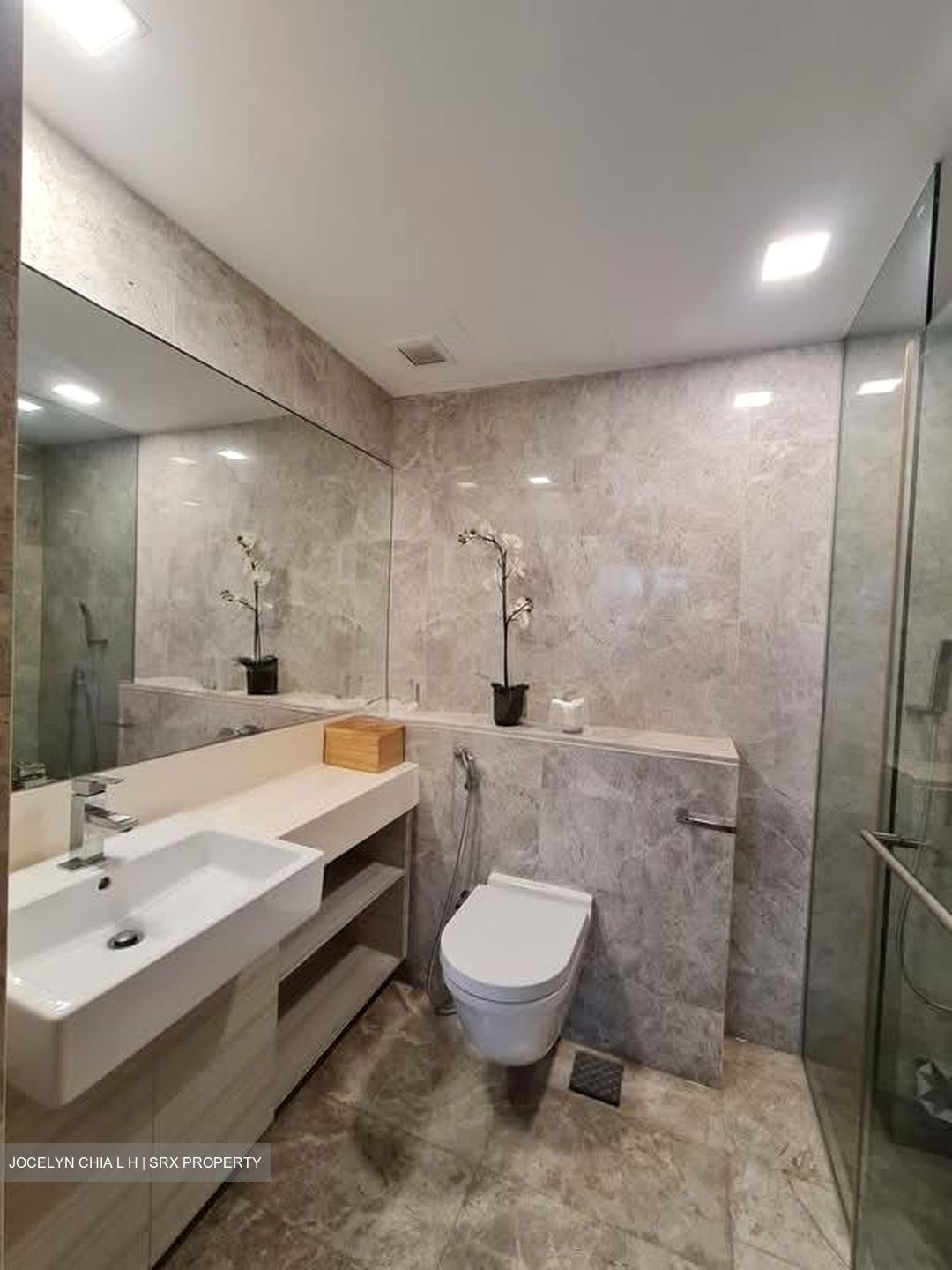 6 Derbyshire (D11), Condominium #566116891